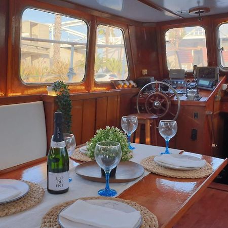 ברצלונה Classic Boat מראה חיצוני תמונה
