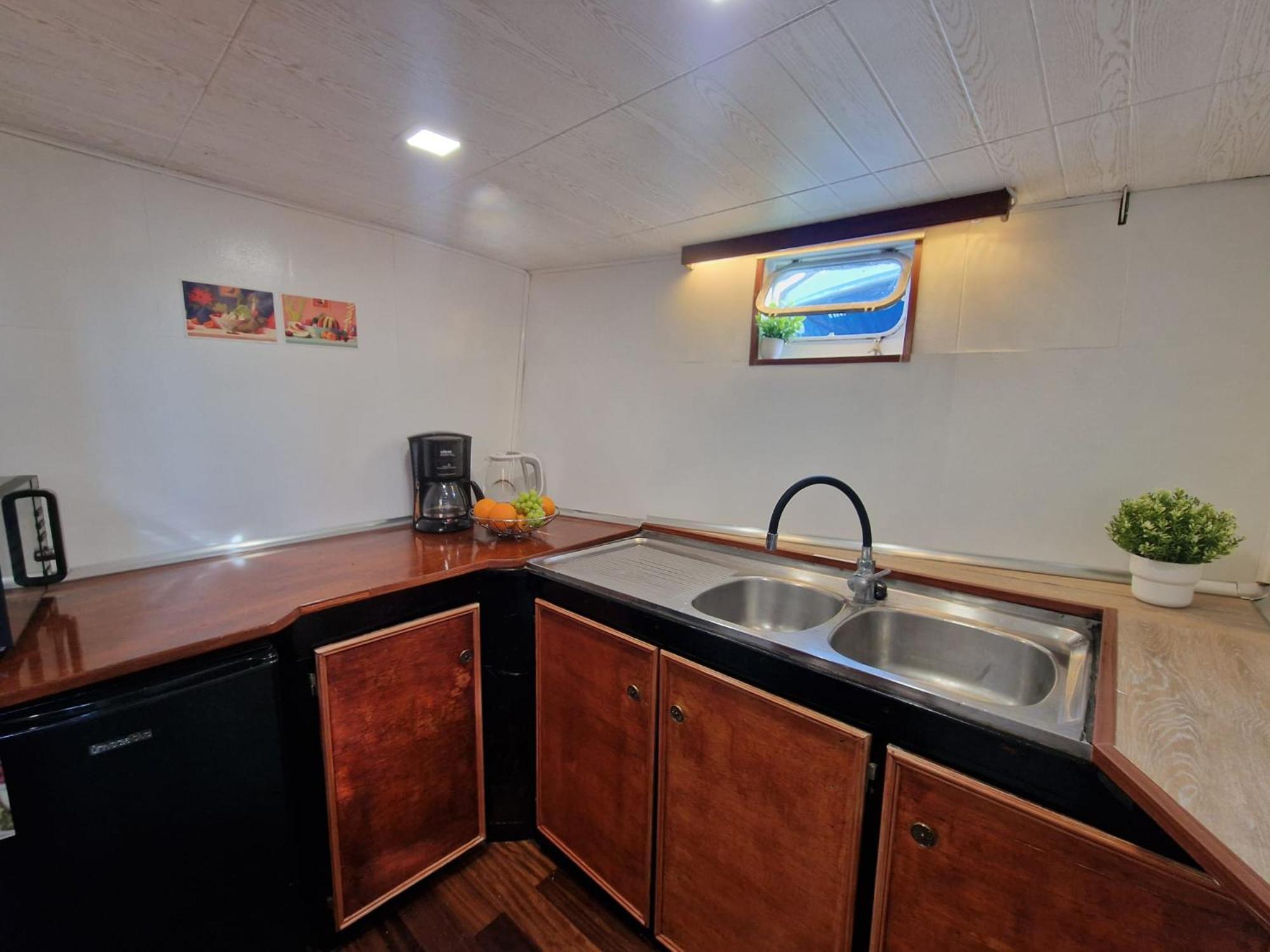 ברצלונה Classic Boat מראה חיצוני תמונה
